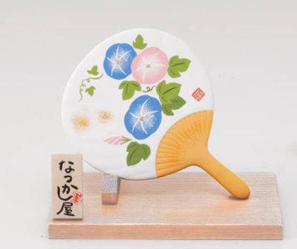 Japanese Fan-Shaped Okimono Figurine_0