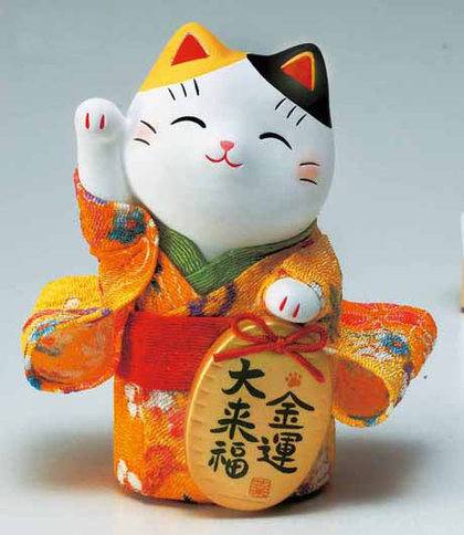 Manekineko in Chirimen Kimono